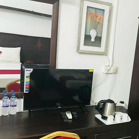 Hotel Nelly Vavuniya Rum bild